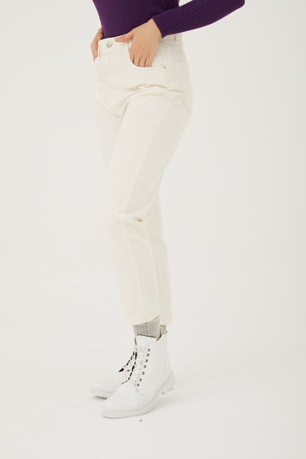 Soft Beyaz Denim Pantolon - Thumbnail